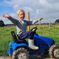 luuk op tractor