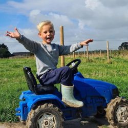 luuk op tractor